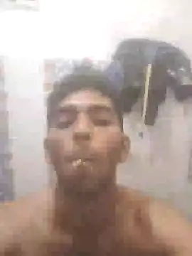 Snapshot of loganwollf chatting on January 2025 07:41:01 AM loganwollf online show from January 2025 07:41:01 AM