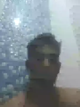 Snapshot of loganwollf chatting on January 2025 01:43:01 PM loganwollf online show from January 2025 01:43:01 PM