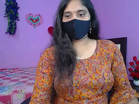 Hot Maleka online show from April 2026 05:05:02 PM