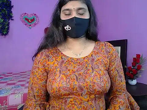 Hot Maleka online show from April 2026 04:48:02 PM