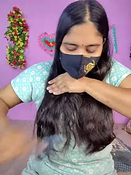 Hot Maleka online show from December 2025 01:41:02 AM