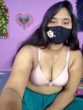 Hot Maleka online show from December 2025 01:38:02 AM