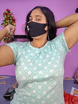 Hot Maleka online show from December 2025 01:06:01 AM