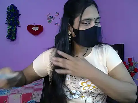 Hot Maleka online show from April 2026 04:30:01 PM
