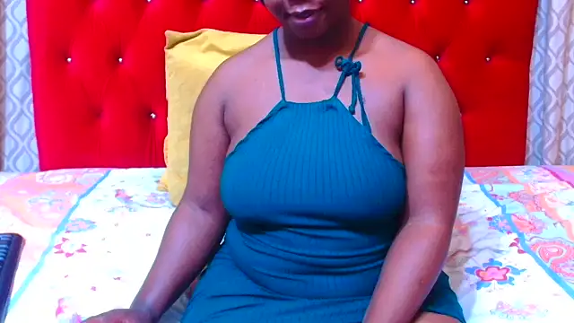 Snapshot of sexychocolatbox10 chatting on September 2025 05:45:02 AM sexychocolatbox10 online show from September 2025 05:45:02 AM