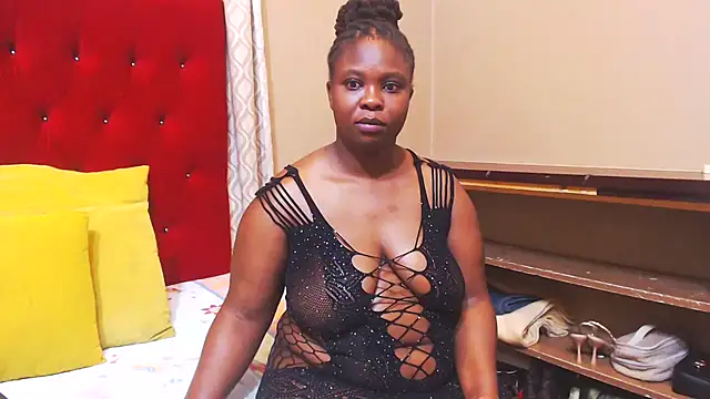 Snapshot of sexychocolatbox10 chatting on October 2025 05:28:02 AM sexychocolatbox10 online show from October 2025 05:28:02 AM