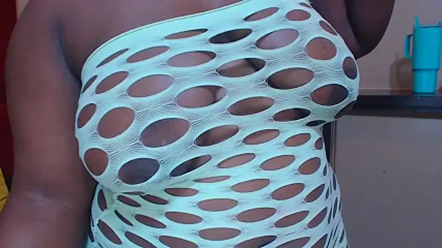 sexychocolatbox10 online show from March 2026 07:14:01 AM