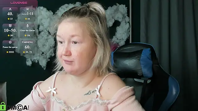 Sara Robinson online show from June 2026 03:05:02 AM