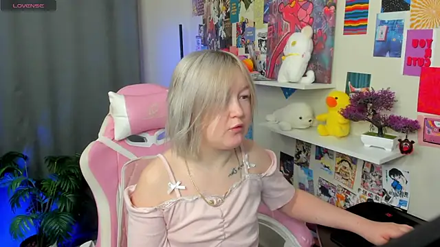 Sara Robinson online show from April 2026 02:25:02 AM