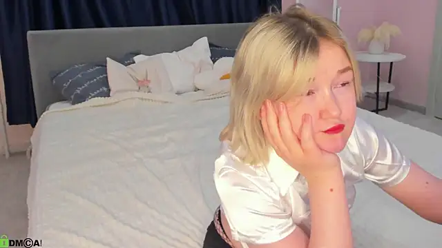 Sara Robinson online show from June 2026 05:12:01 AM