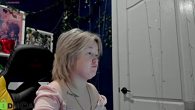Sara Robinson online show from May 2026 03:35:01 AM