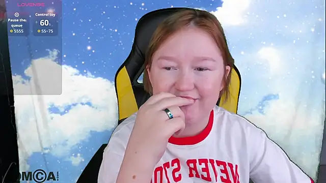 Sara Robinson online show from November 2025 04:00:02 AM