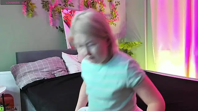 Sara Robinson online show from March 2026 03:09:02 AM