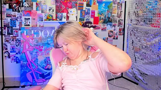 Sara Robinson online show from March 2026 02:46:01 AM