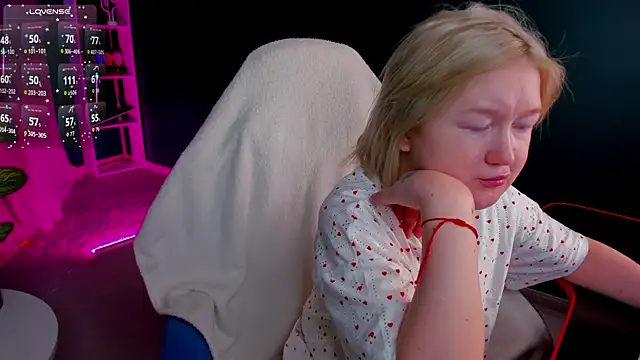 Sara Robinson online show from March 2026 03:01:01 AM