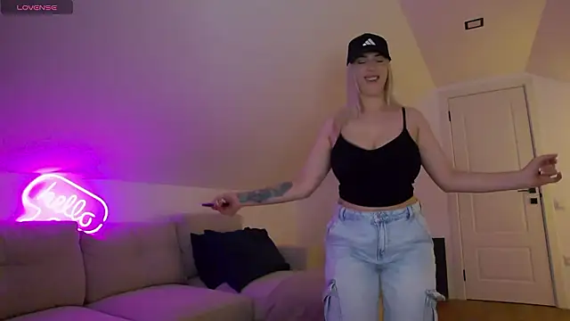 KhloeK online show from February 2026 09:28:02 AM