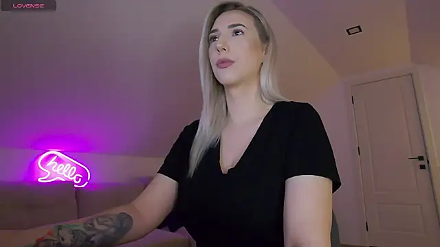 KhloeK online show from March 2026 09:18:02 AM