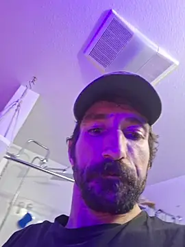 SlammyDjr online show from April 2026 03:03:01 PM