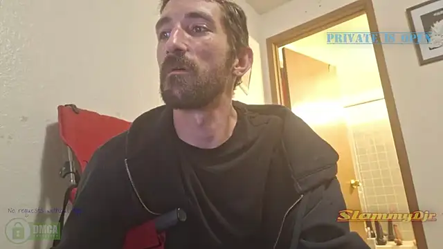 Snapshot of SlammyDjr chatting on June 2026 07:25:02 AM SlammyDjr online show from June 2026 07:25:02 AM