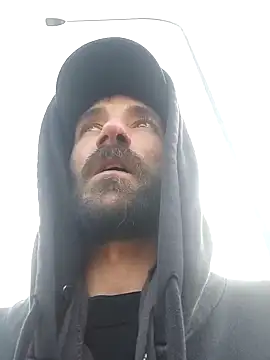 Snapshot of SlammyDjr chatting on January 2025 08:56:01 PM SlammyDjr online show from January 2025 08:56:01 PM