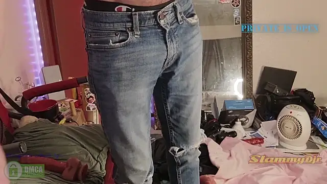 SlammyDjr online show from April 2026 11:06:02 AM