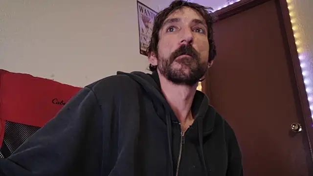 SlammyDjr online show from April 2026 02:45:02 PM