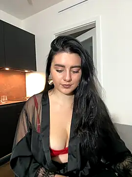 Snapshot of Evelyn___Sweet chatting on October 2025 09:16:01 PM Evelyn Sweet online show from October 2025 09:16:01 PM