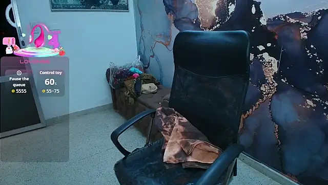 DanaaRey online show from September 2025 02:45:01 PM