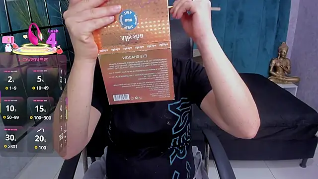 DanaaRey online show from January 2026 11:38:01 AM