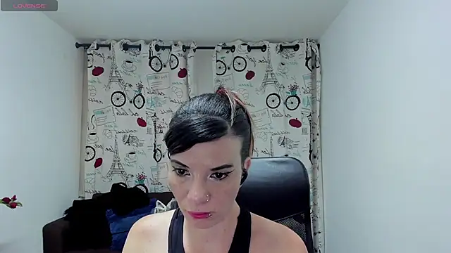 DanaaRey online show from October 2025 03:55:02 PM