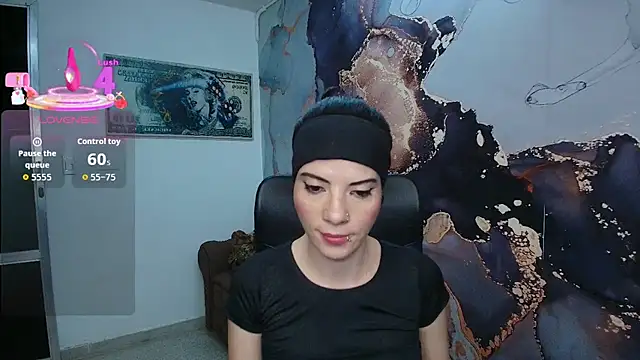 DanaaRey online show from September 2025 02:23:02 PM