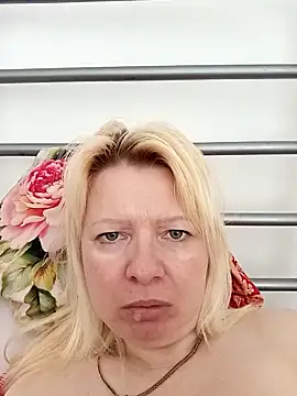 Lauri scherri online show from May 2026 12:59:02 PM