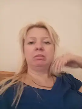 Snapshot of Lauri_scherri chatting on July 2026 08:27:01 PM Lauri scherri online show from July 2026 08:27:01 PM