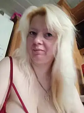 Snapshot of Lauri_scherri chatting on July 2026 03:57:01 PM Lauri scherri online show from July 2026 03:57:01 PM
