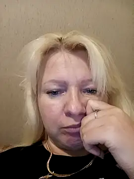 Snapshot of Lauri_scherri chatting on September 2025 06:25:02 PM Lauri scherri online show from September 2025 06:25:02 PM