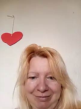 Lauri scherri online show from February 2026 11:56:02 AM