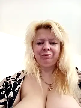 Lauri scherri online show from May 2026 09:34:01 AM