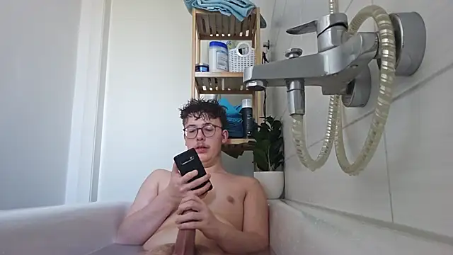 Virgindick38 online show from March 2025 04:17:01 PM