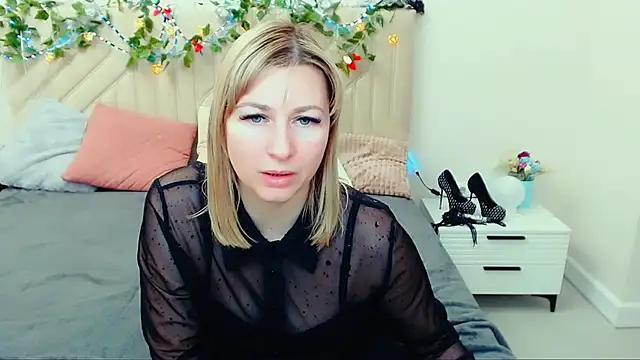 Snapshot of Incredible_Ariela chatting on March 2026 03:38:01 PM Incredible Ariela online show from March 2026 03:38:01 PM