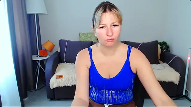 Snapshot of Incredible_Ariela chatting on September 2025 07:42:01 AM Incredible Ariela online show from September 2025 07:42:01 AM