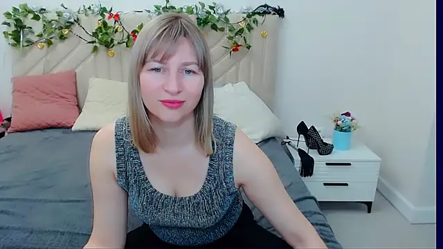 Snapshot of Incredible_Ariela chatting on March 2026 04:25:01 PM Incredible Ariela online show from March 2026 04:25:01 PM