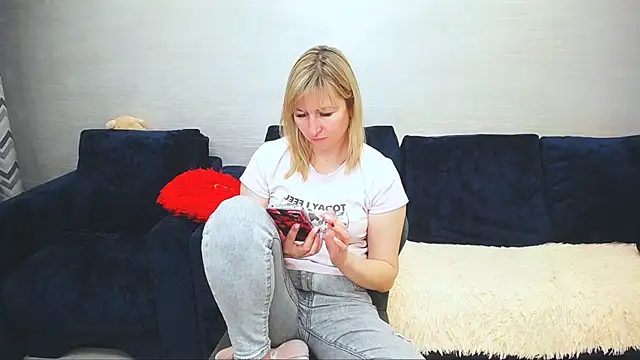 Incredible Ariela online show from July 2026 01:22:02 PM