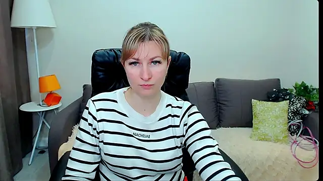 Snapshot of Incredible_Ariela chatting on March 2026 11:38:02 AM Incredible Ariela online show from March 2026 11:38:02 AM