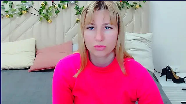 Snapshot of Incredible_Ariela chatting on April 2026 08:49:01 AM Incredible Ariela online show from April 2026 08:49:01 AM