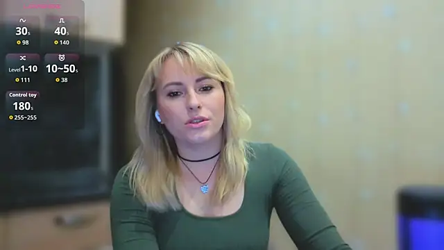 Smoorodinkaa online show from December 2025 08:52:01 PM