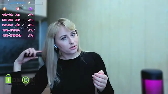 Snapshot of Smoorodinkaa chatting on April 2026 06:04:02 AM Smoorodinkaa online show from April 2026 06:04:02 AM