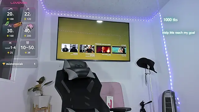 emily palmeer online show from March 2026 08:43:02 AM