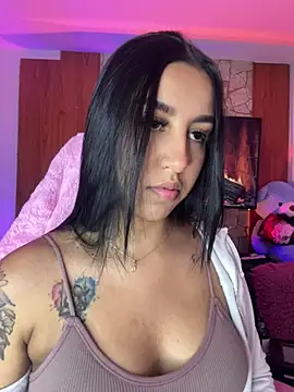 Tamara Roberts1 online show from April 2026 03:24:02 AM