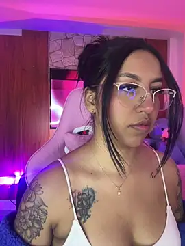 Tamara Roberts1 online show from February 2026 02:23:02 AM