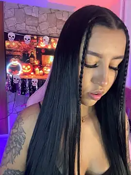Snapshot of Tamara_Roberts1 chatting on October 2025 12:23:02 AM Tamara Roberts1 online show from October 2025 12:23:02 AM